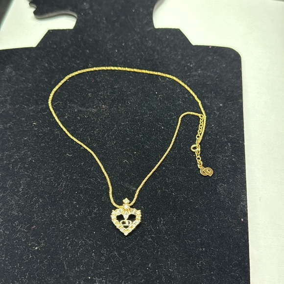 Authentic Cristian Dior Gold Heart Pendant Necklace - Picture 10 of 14